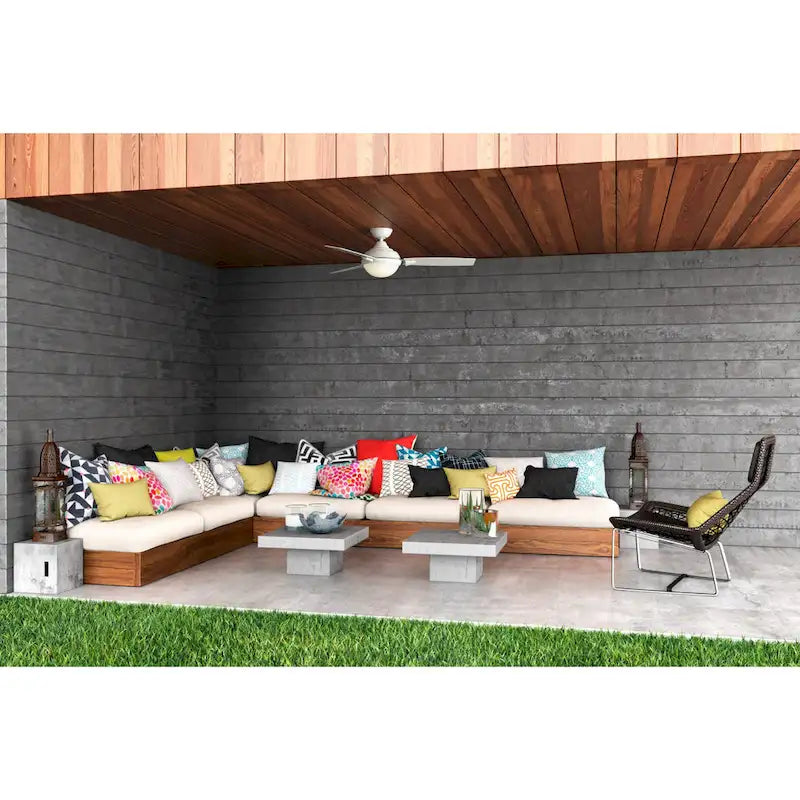 Casablanca 54  Verse Outdoor Ceiling Fan with LED Light Kit and Handheld Remote - DAMP RATED!